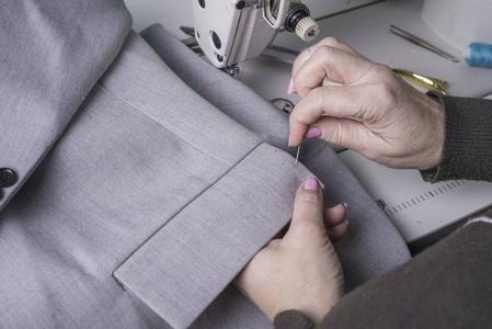 服飾研發(fā)師 用匠心織就時(shí)尚，以創(chuàng)新驅(qū)動(dòng)制造業(yè)升級(jí)